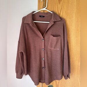 Women’s Dokotoo brand button up shirt